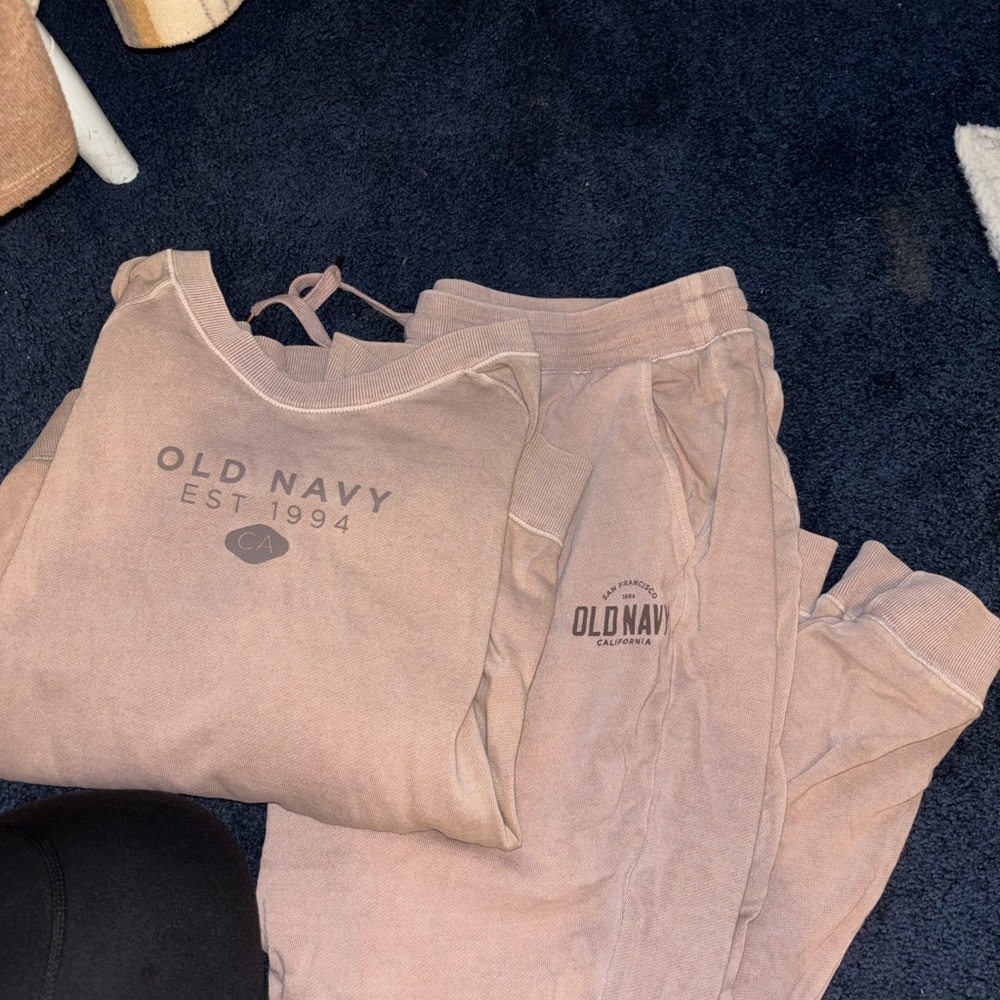 Old Navy Tan Sweatshirt and Sweatpants Set